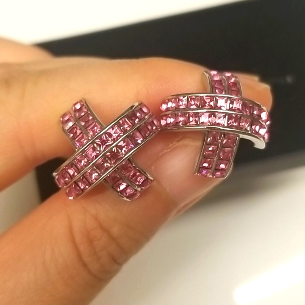 cufflinks